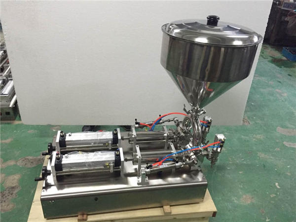 Широко используемая машина для наполнения клубничного джема с двумя головками 